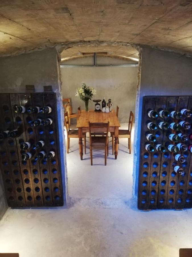 Апартаменты Cellar1947 Робертсон Экстерьер фото